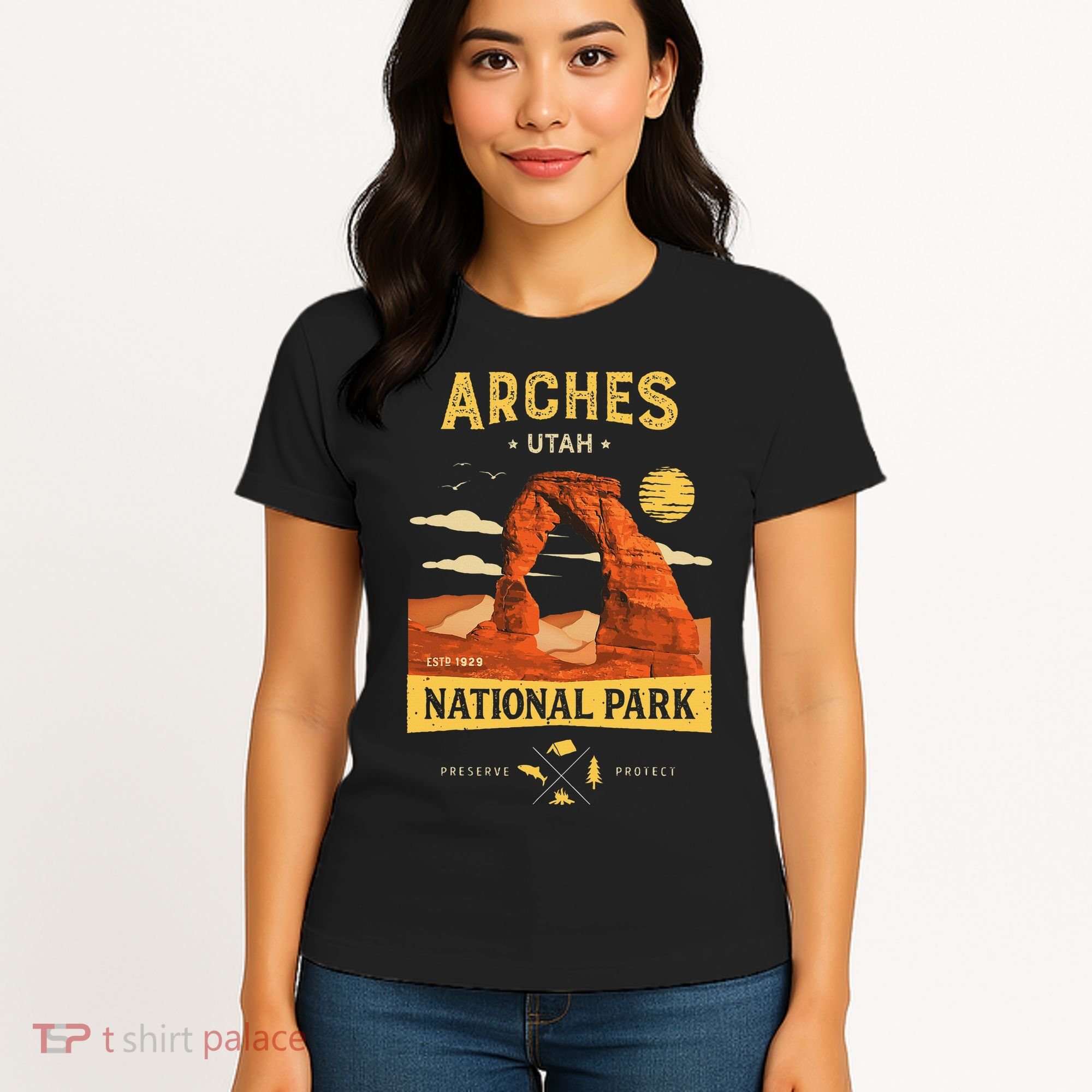 Arches National Park Delicate Arch Women's T-Shirt