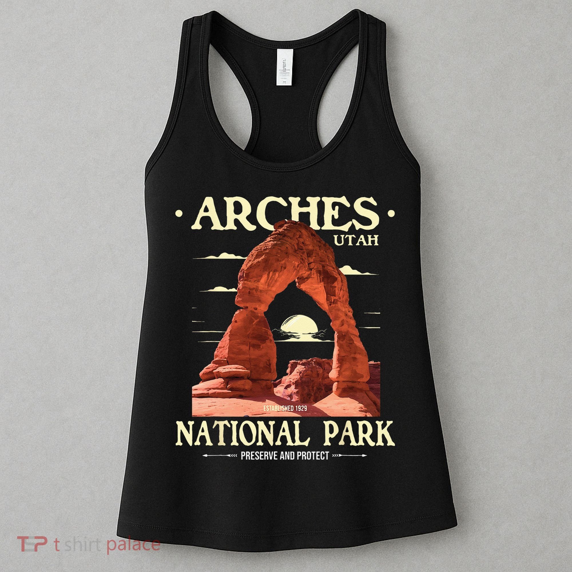 Arches National Park Retro Hiking & Camping Lover Women's Tank Top