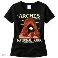 Arches National Park Retro Hiking & Camping Lover Women's T-Shirt thumb 0