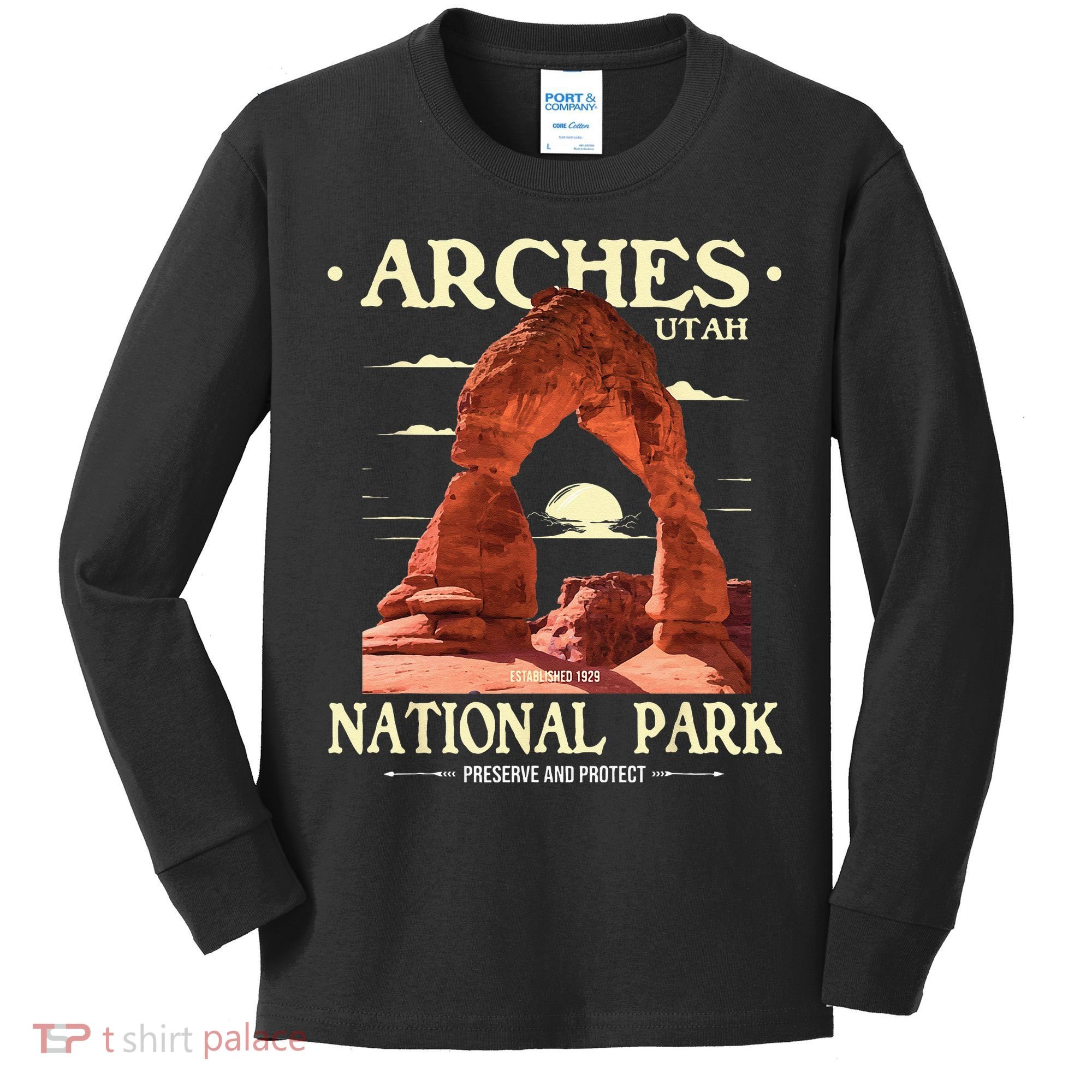 Arches National Park Retro Hiking & Camping Lover Kids Long Sleeve Shirt
