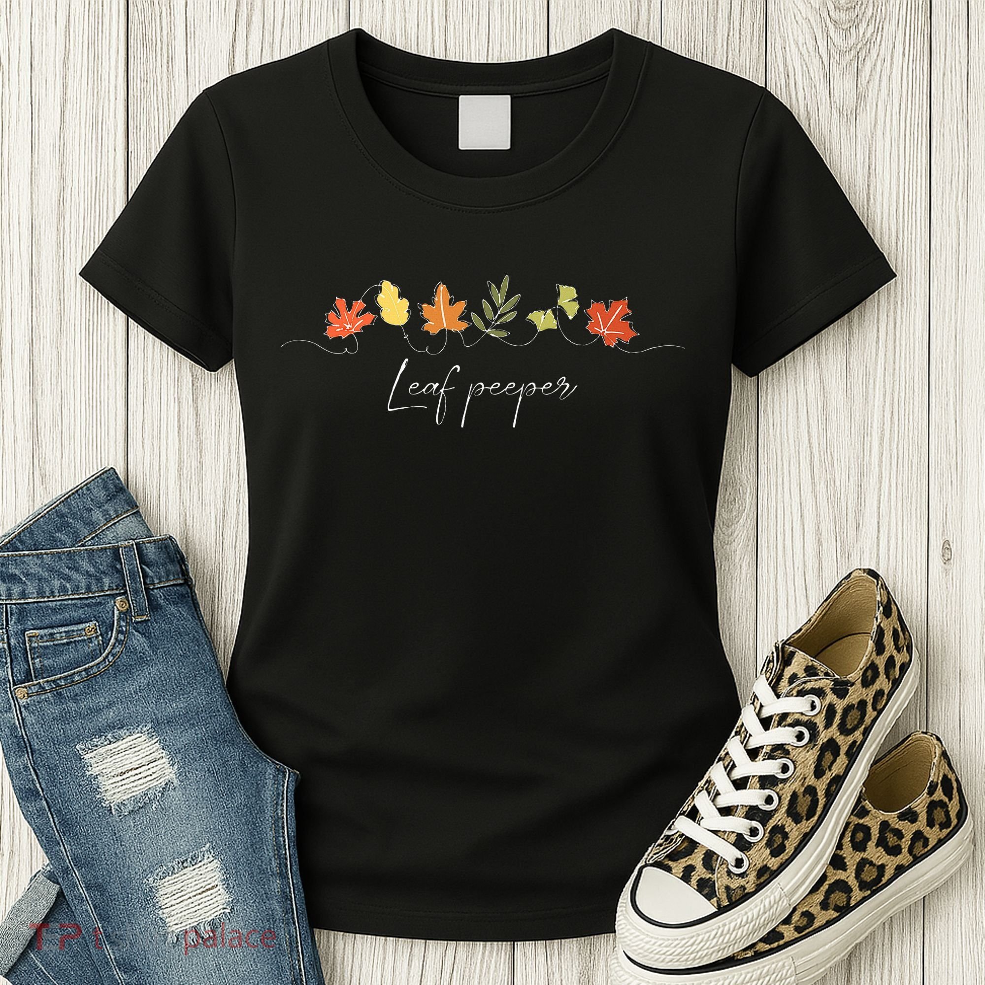 Autumn Peeping Fall Foliage Leaf Peeper Thanksgiving Women's T-Shirt
