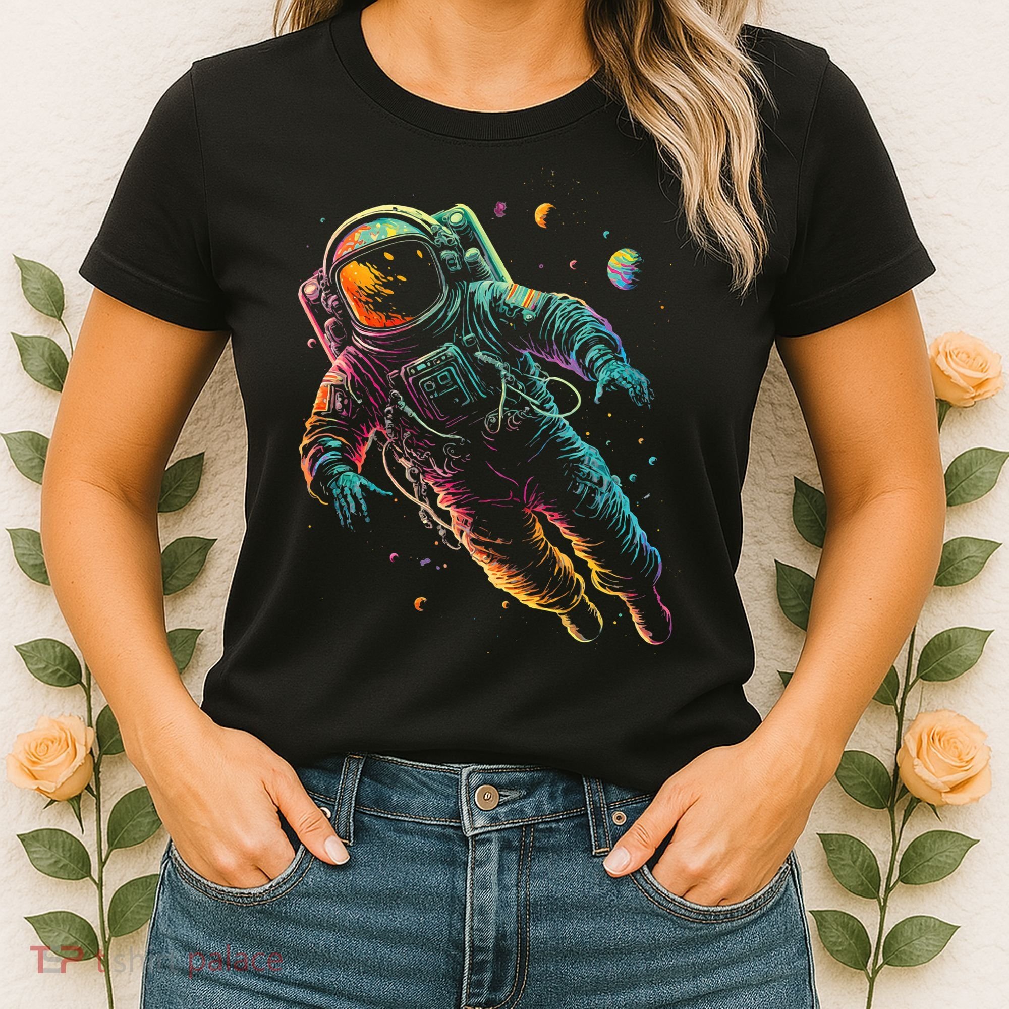 Astronaut Planets Spaceman Cosmonaut Space Cool Graphic Women's T-Shirt