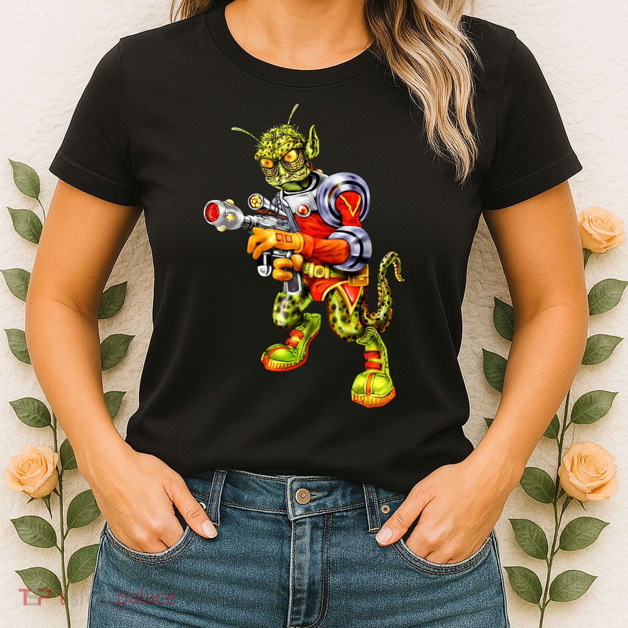 Alien Reptilian Women's T-Shirt
