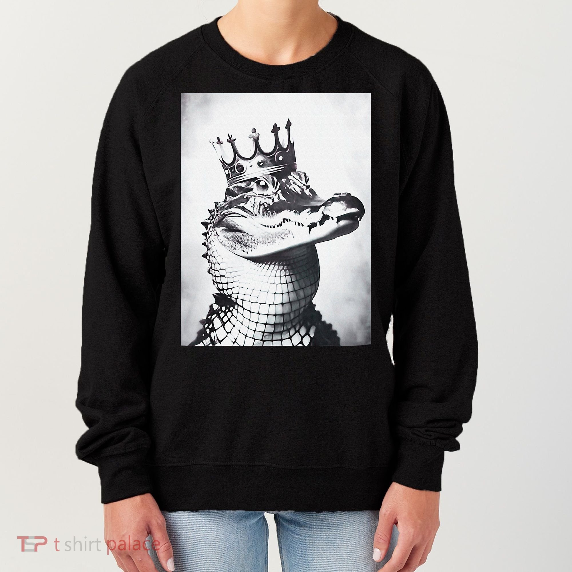 Alligator Royal Gator King  Crowned Crocodile Art Alligator Gift Women's Sweatshirt