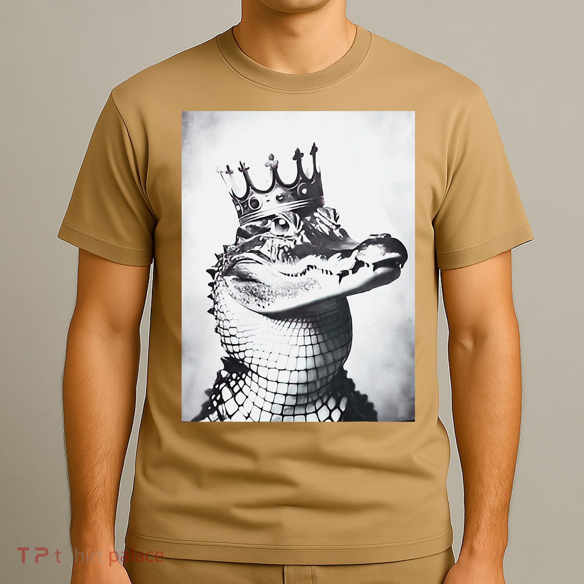 Alligator Royal Gator King  Crowned Crocodile Art Alligator Gift T-Shirt