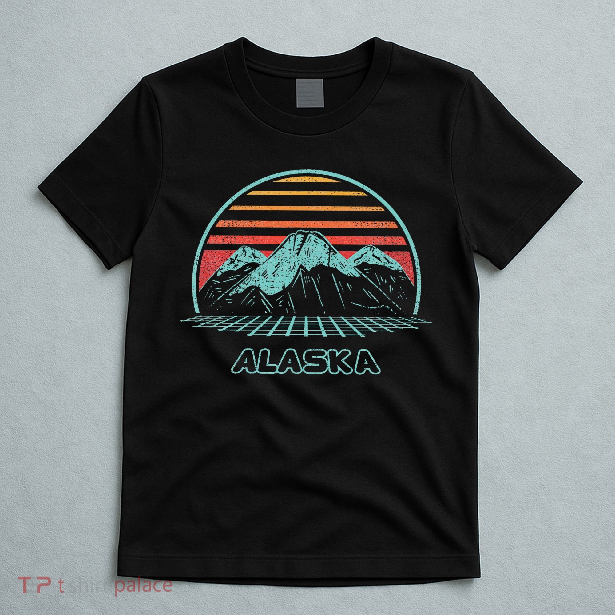 Alaska Retro Mountain Hiking 80s Style T-Shirt