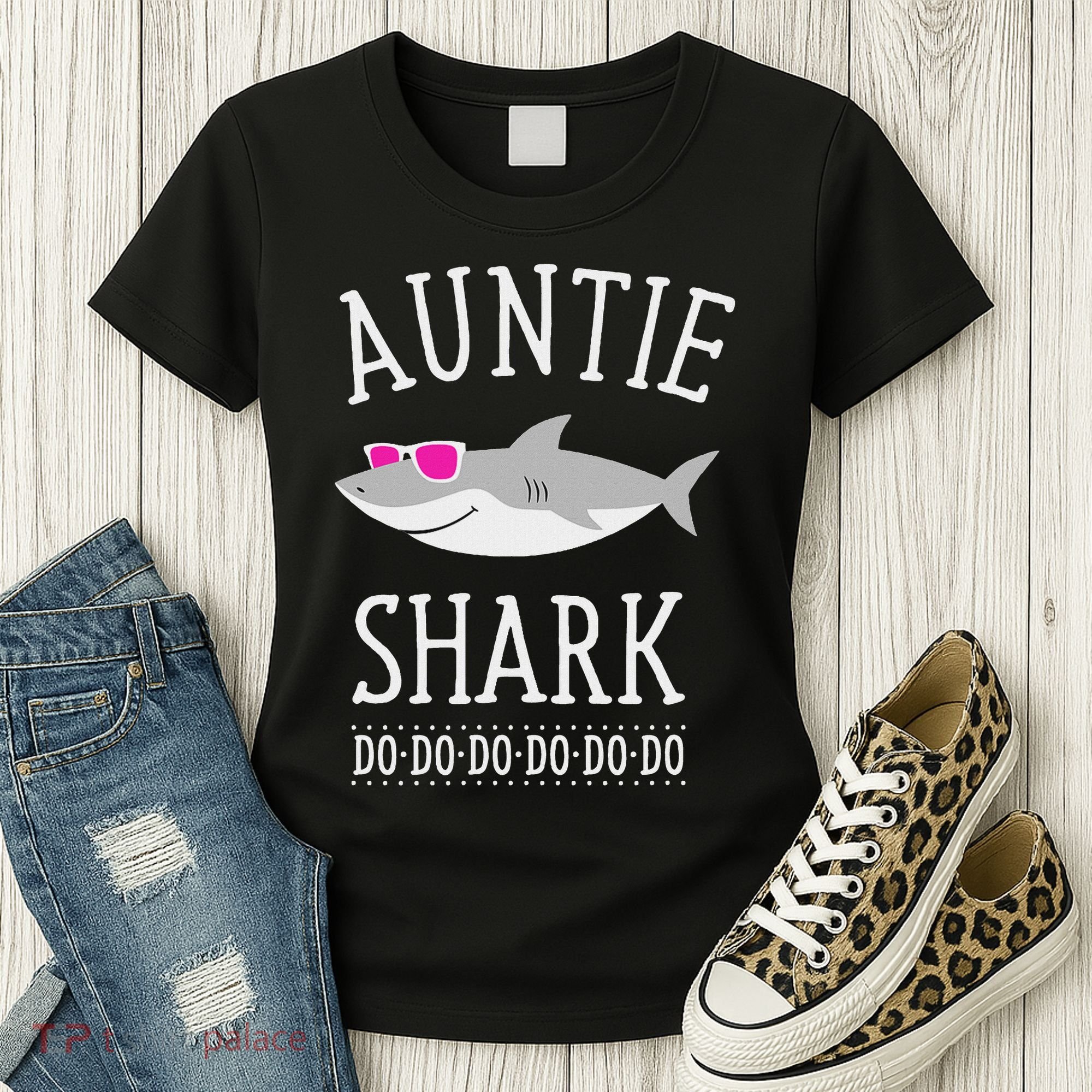 Auntie Shark Women's T-Shirt