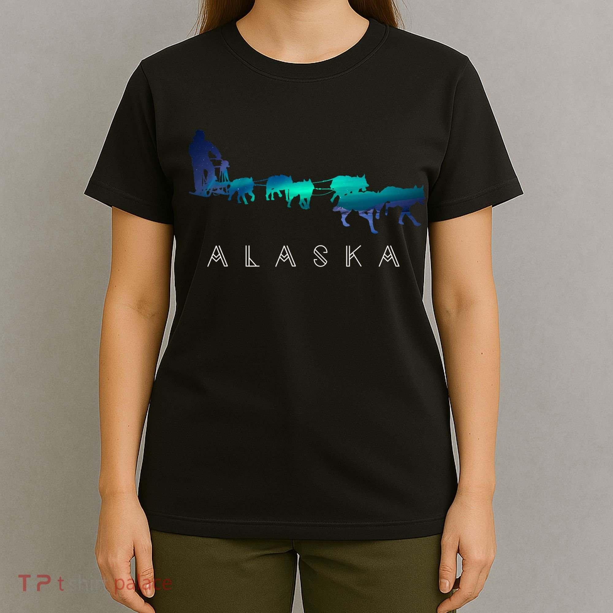 Alaska Sled Dogs Mushing Sled Dog Team A.U.R.O.R.A Borealis Scene T-Shirt