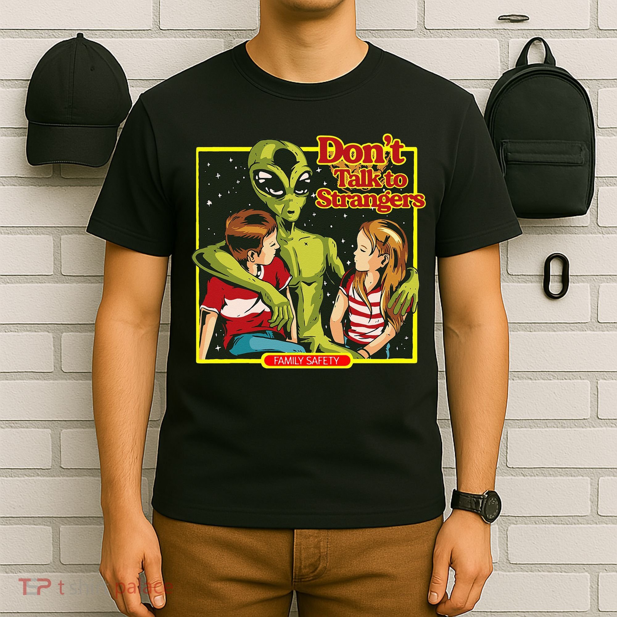 Alien Strangers Don't Talk UFO T-Shirt