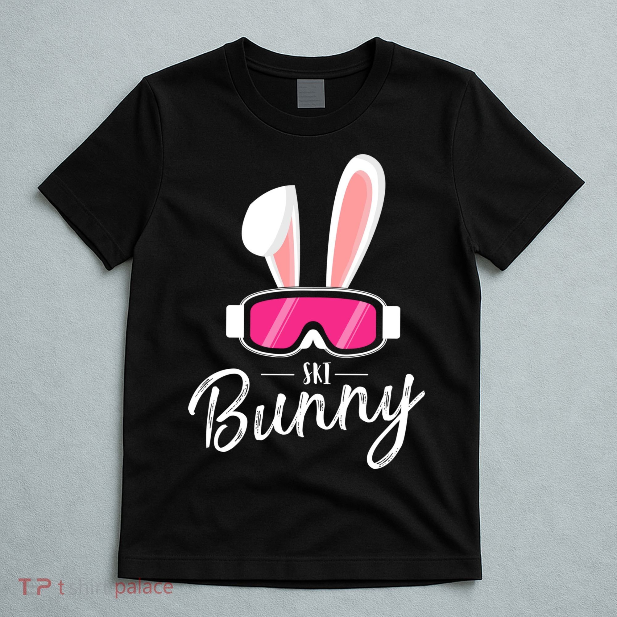 Apres Ski Funny Women Party Outfit Ski Bunny For Wintersport T-Shirt