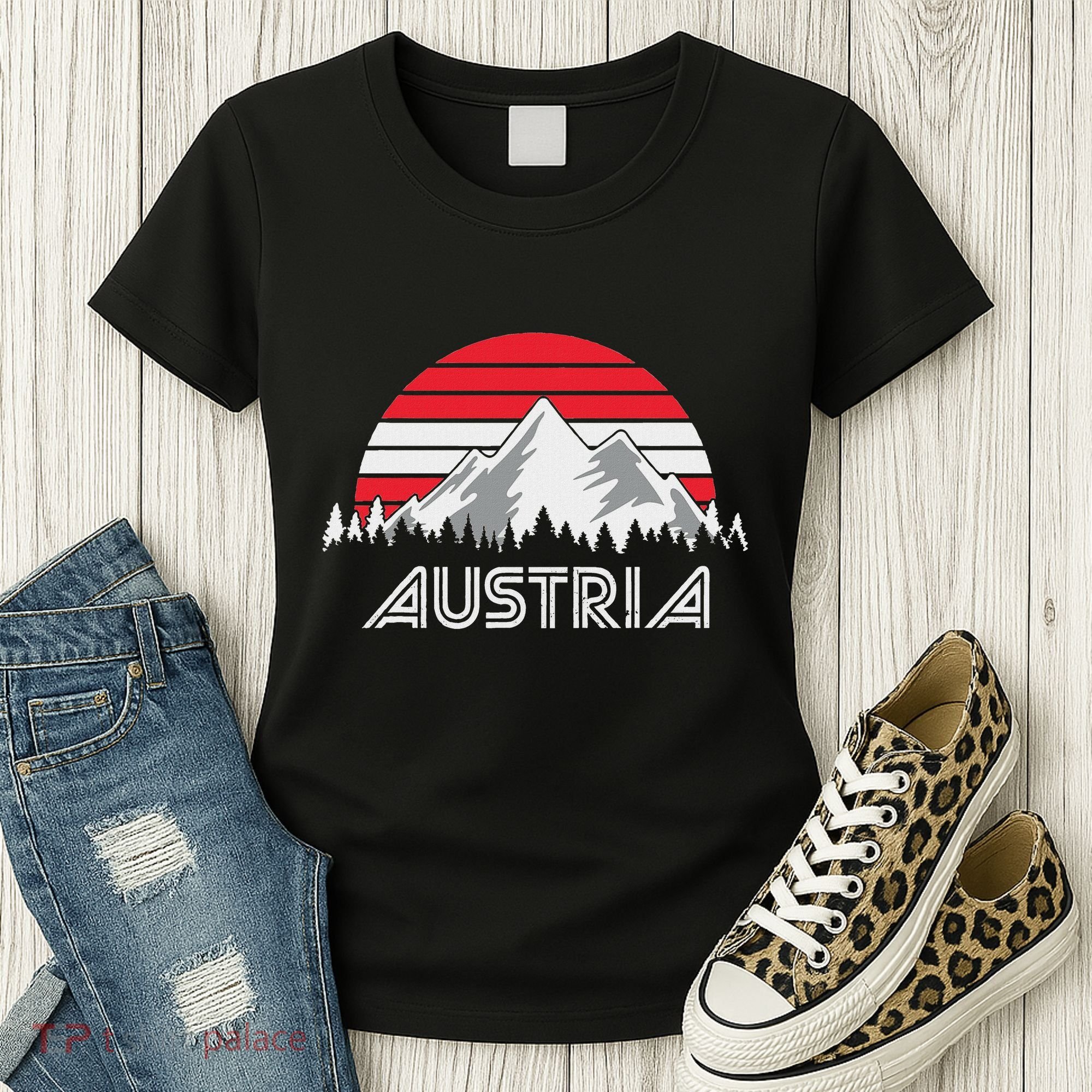 Austria öSterreich Mountains Sunset Austrian Flag Gift Women's T-Shirt