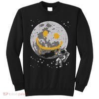 Astronaut Spray Paint Moon Smile Face Space Sweatshirt thumb 0