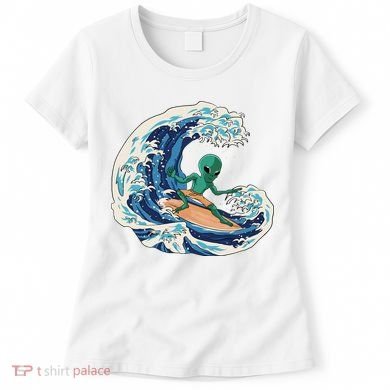 Alien Surfing Summer Surfer Women's T-Shirt