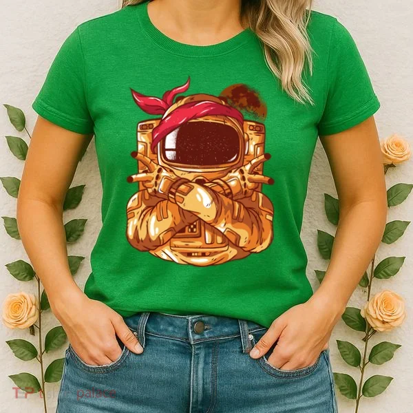 Astronaut Gangsta Women's T-Shirt