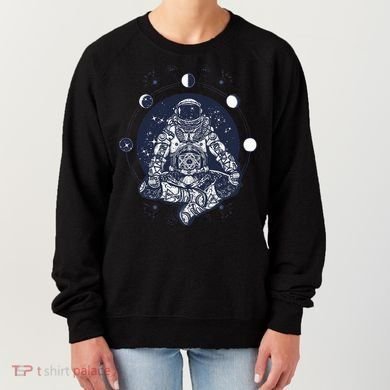 Astronaut in the lotus position Women's Sweatshirt