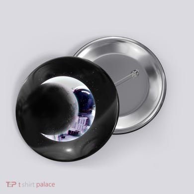 Astronaut Moon Button