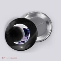 Astronaut Moon Button thumb 0