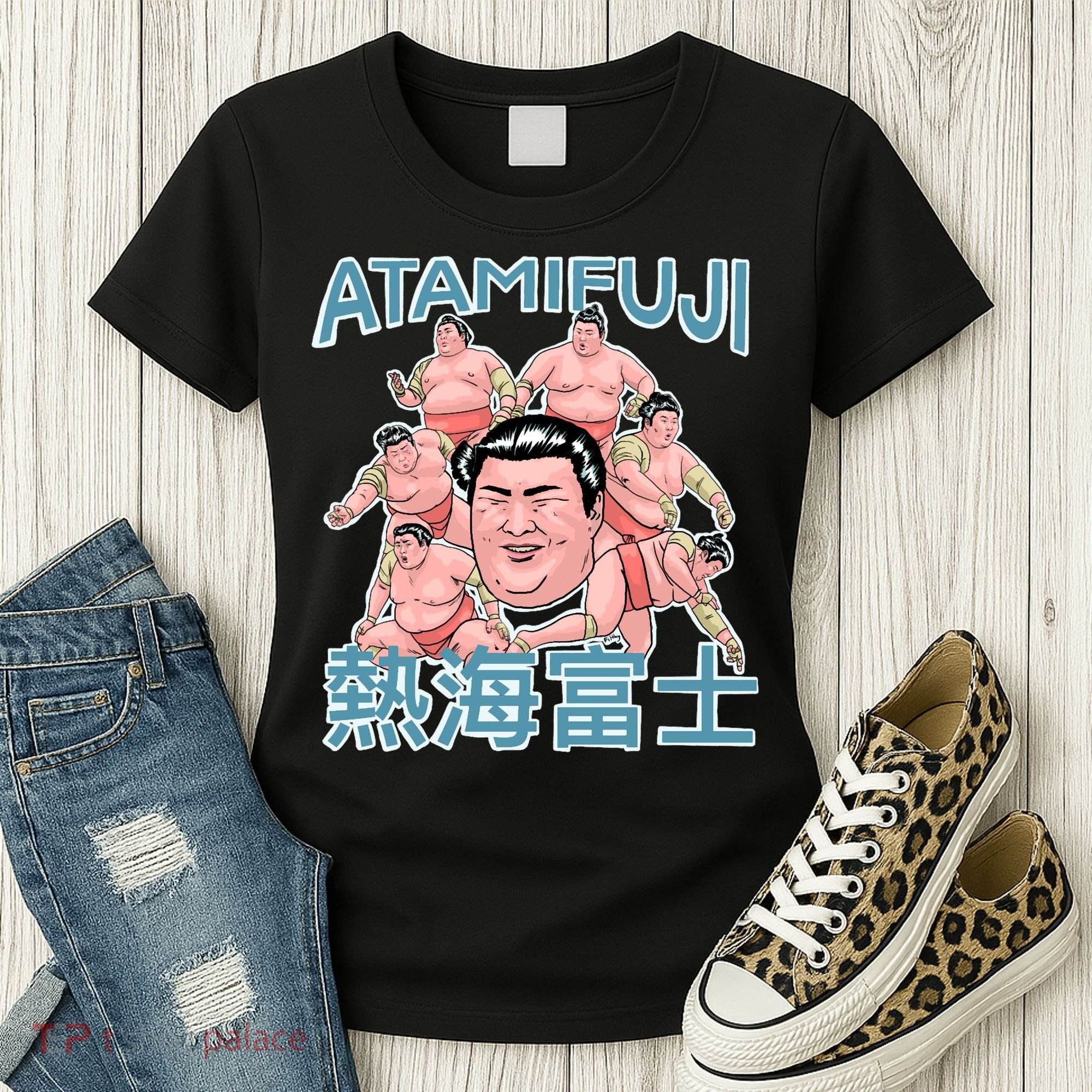 Atamifuji Sumo Wrestler Japan 熱海富士 相撲 Women's T-Shirt