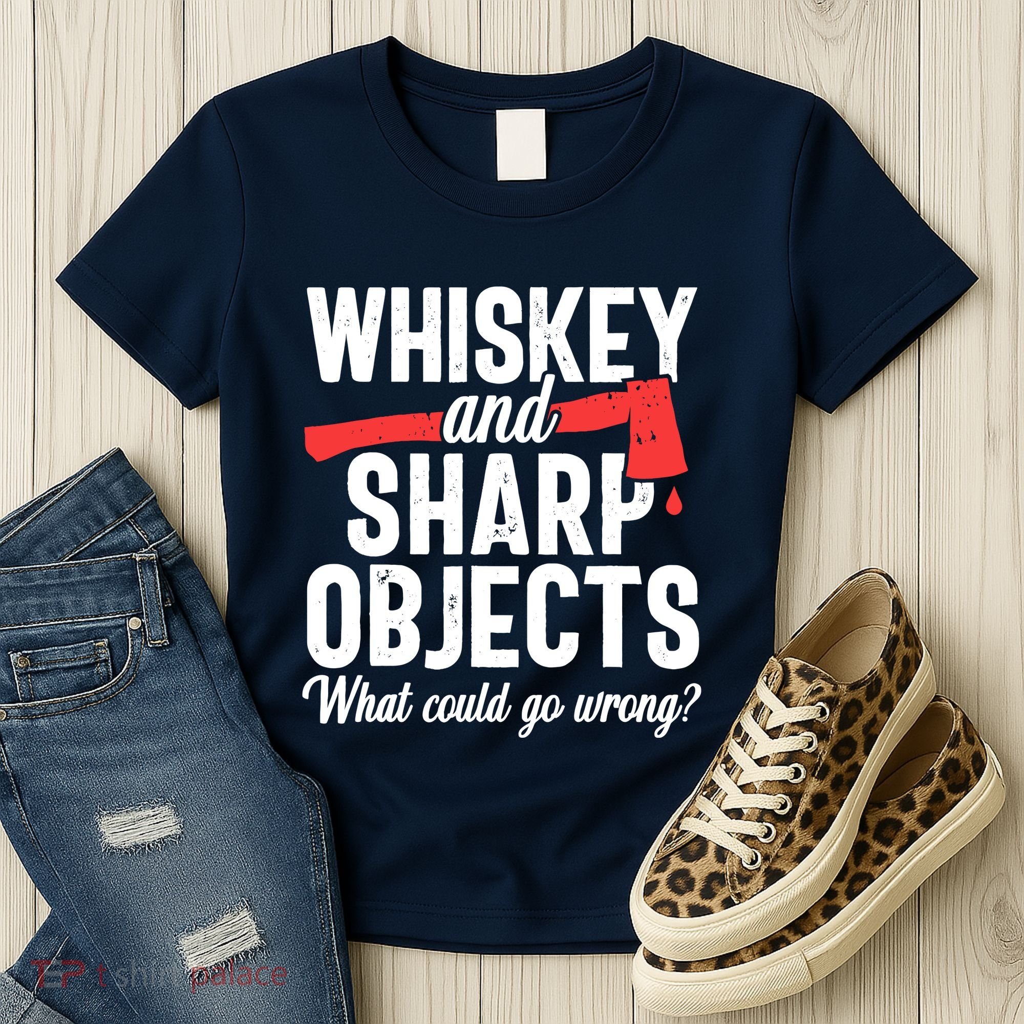 Axe Throwing Funny Targets Hatchet Lumberjack Gift Women's T-Shirt