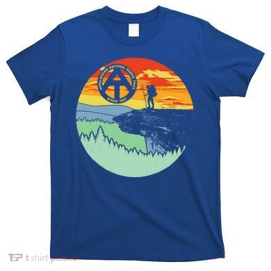 Appalachian Trail Hiker Gift Mcafee's Knob Retro Hiking Gift T-Shirt