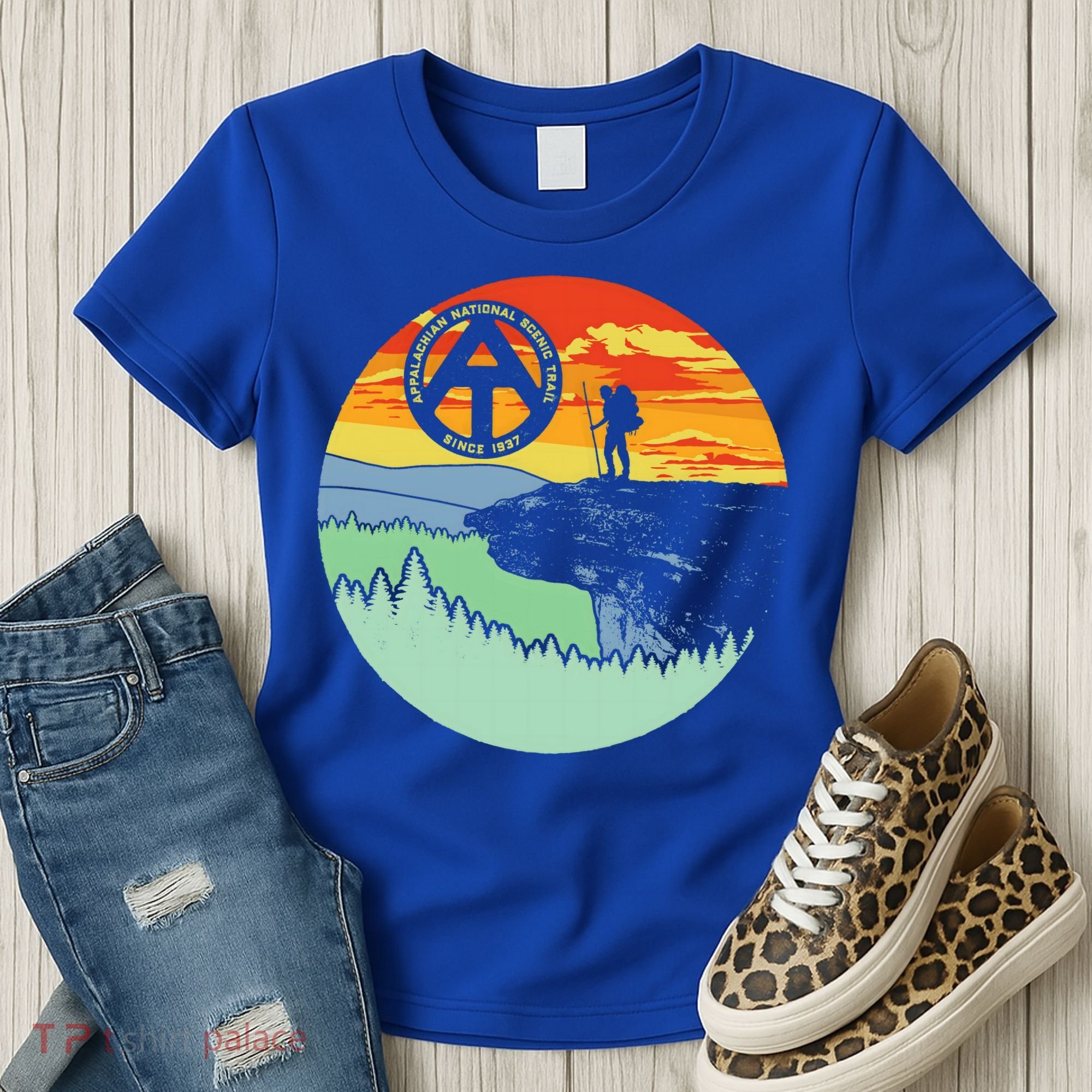 Appalachian Trail Hiker Gift Mcafee's Knob Retro Hiking Gift Women's T-Shirt