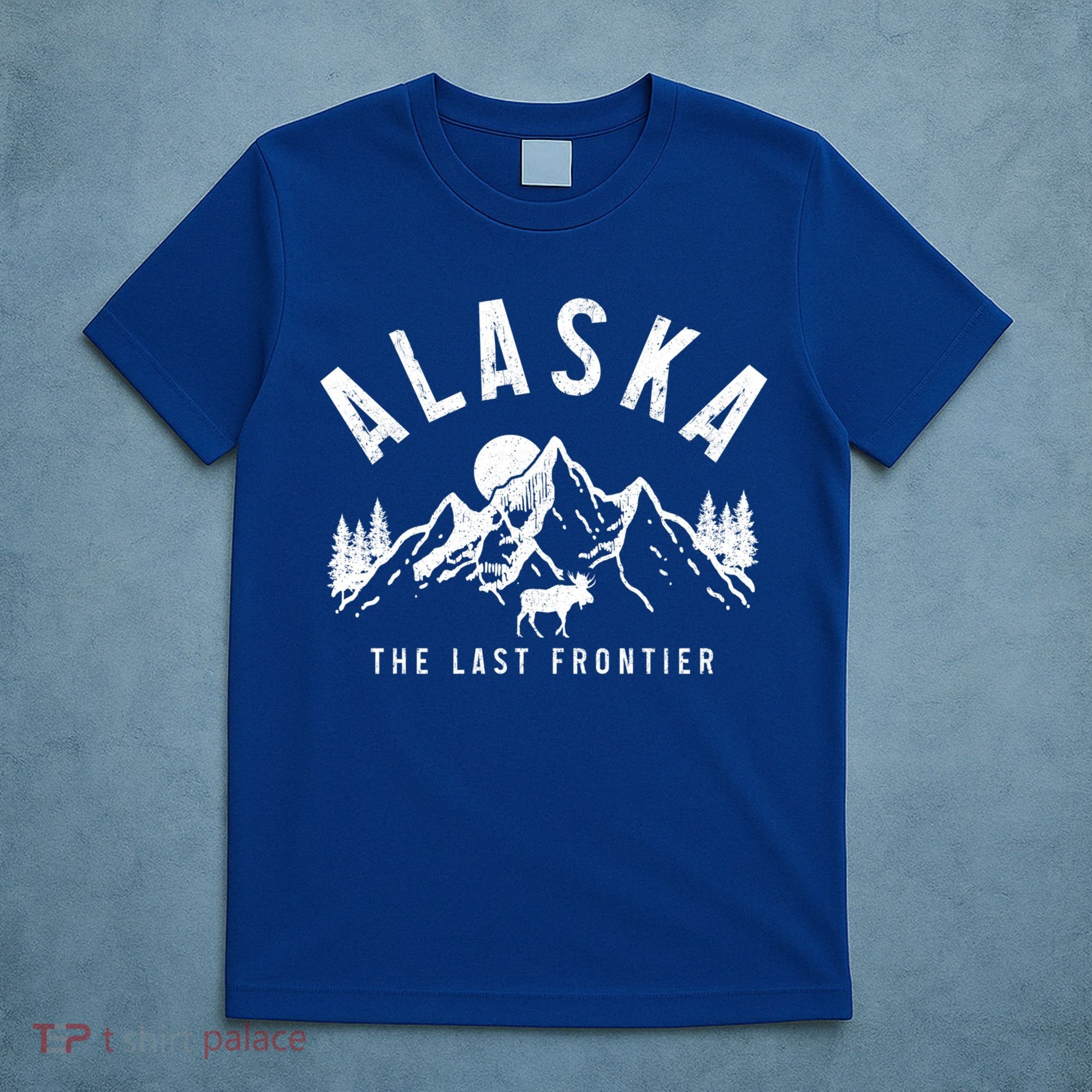 Alaska The Last Frontier Vintage Mountains Moose Hiking Gift T-Shirt