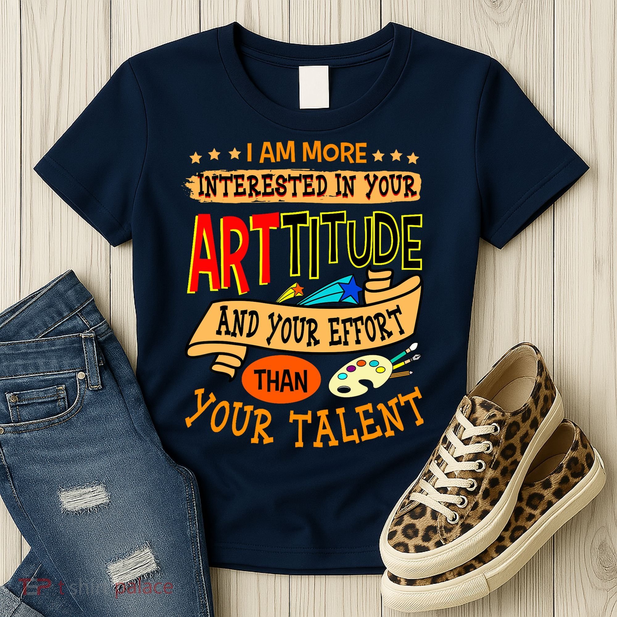 Art Teacher Student School Artist Illustrator Painter Women's T-Shirt