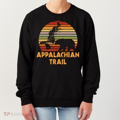 Appalachian Trail Symbol Word Cloud With US Staates Women's Sweatshirt