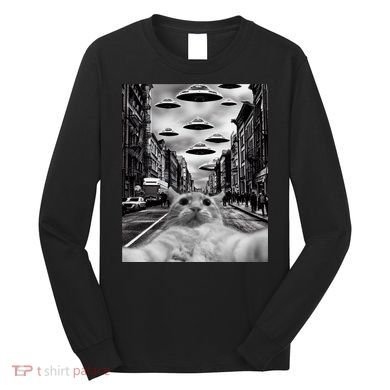 Alien UFO Funny Cat Selfie Long Sleeve Shirt