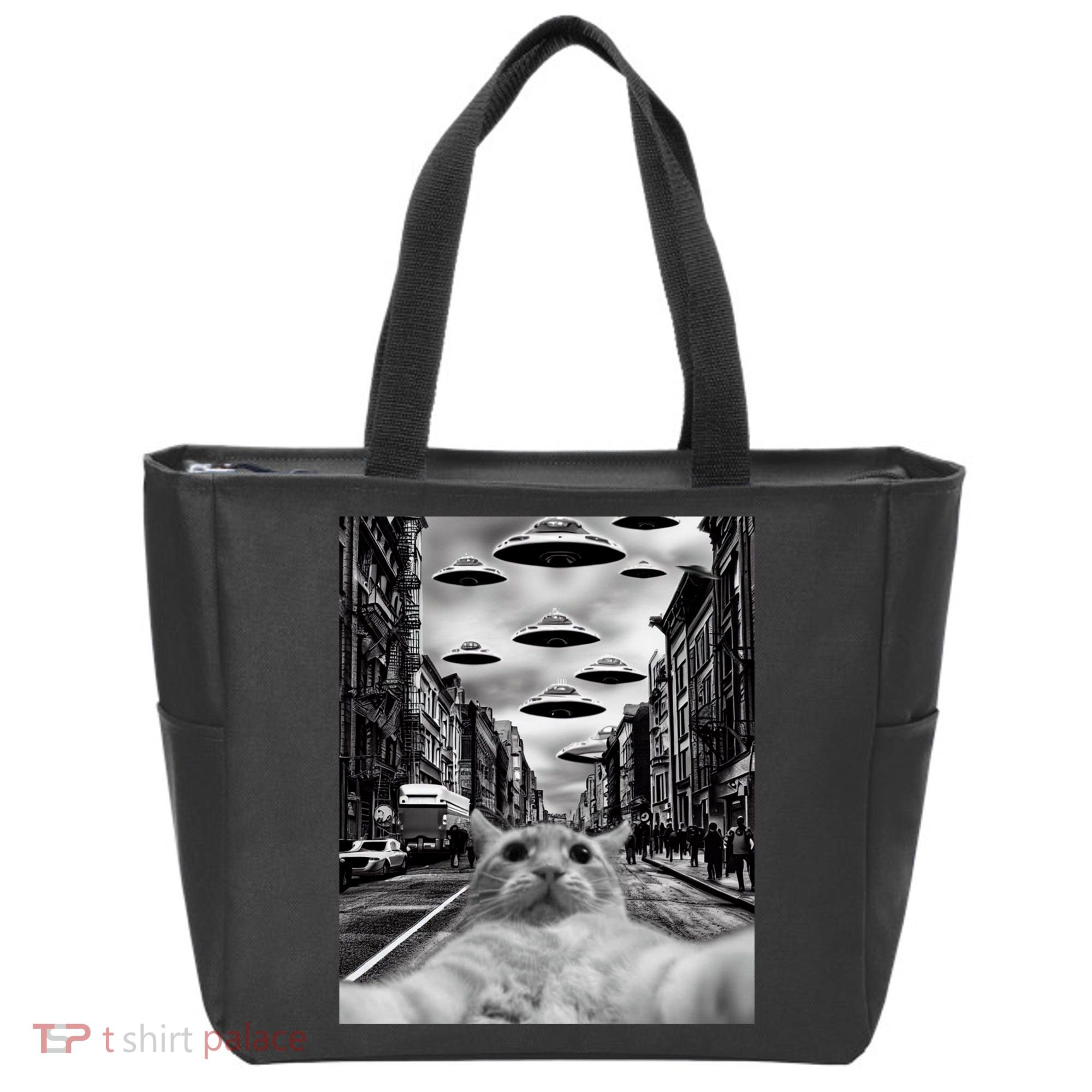 Alien UFO Funny Cat Selfie Tote Bag