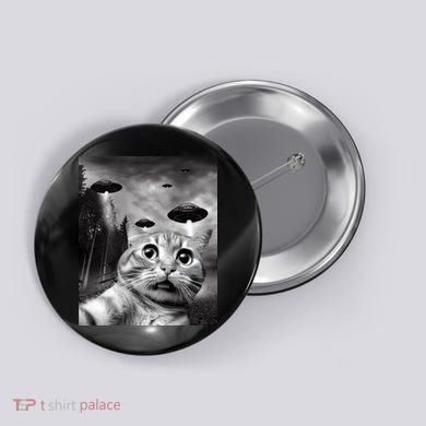 Alien UFO Funny Cat Selfie Button