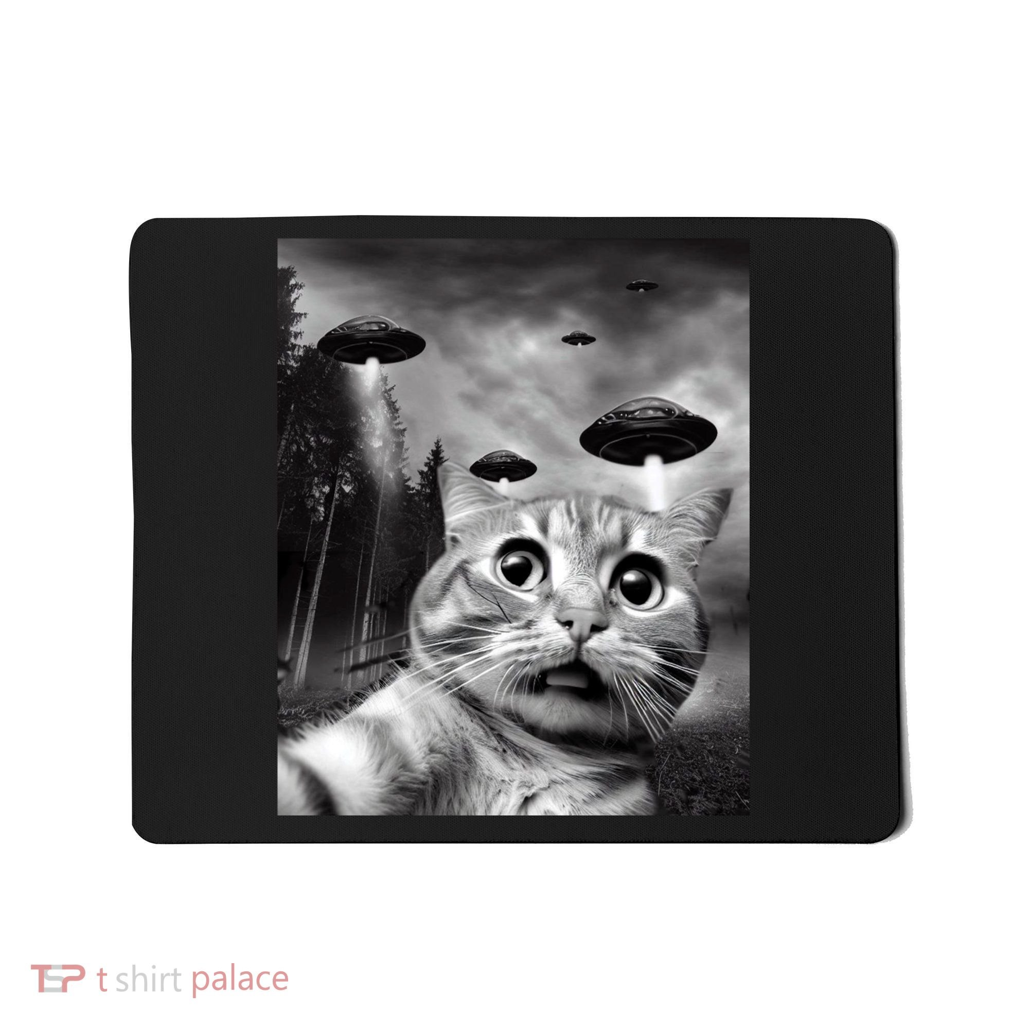 Alien UFO Funny Cat Selfie Mousepad