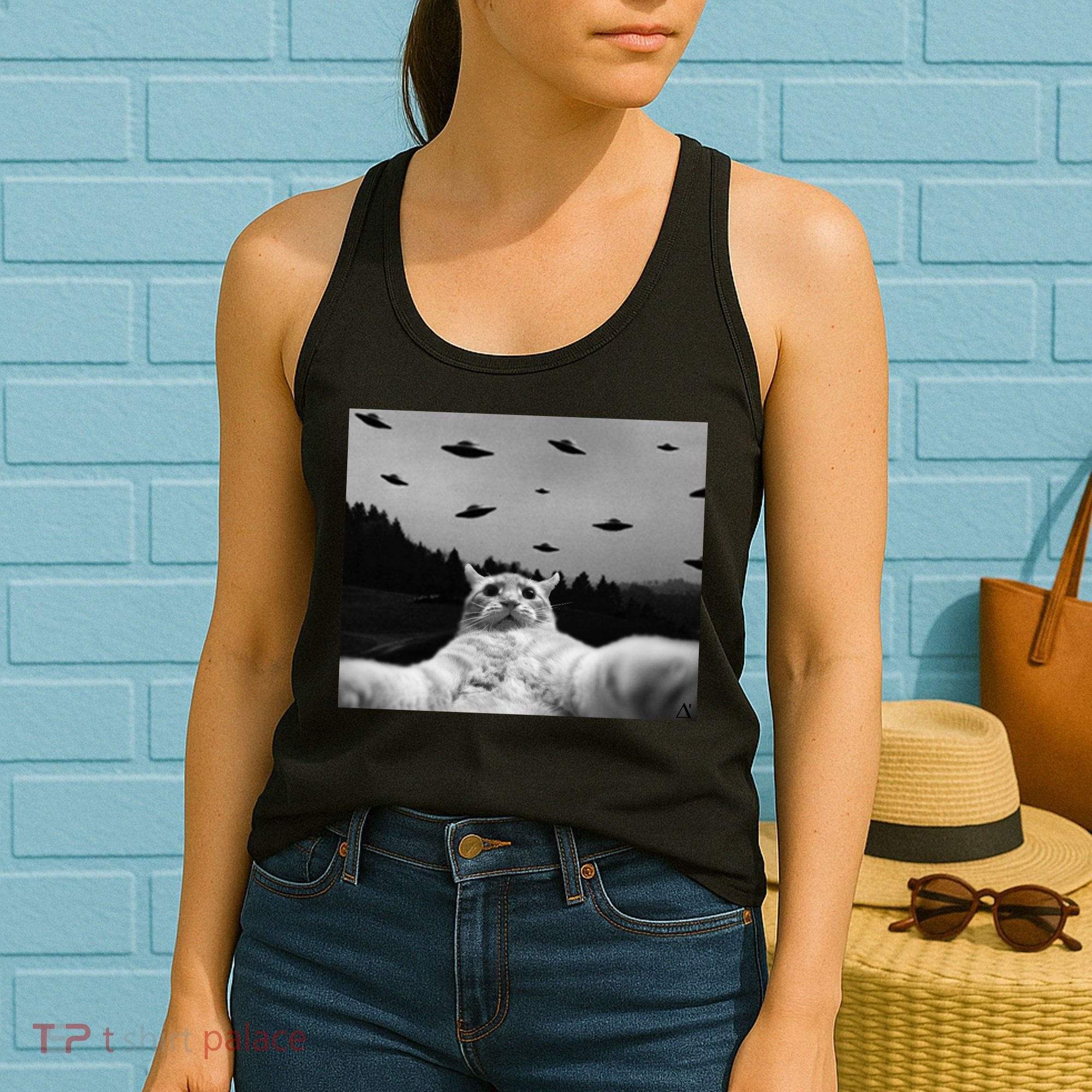 Alien UFO Funny Cat Women's Tank Top