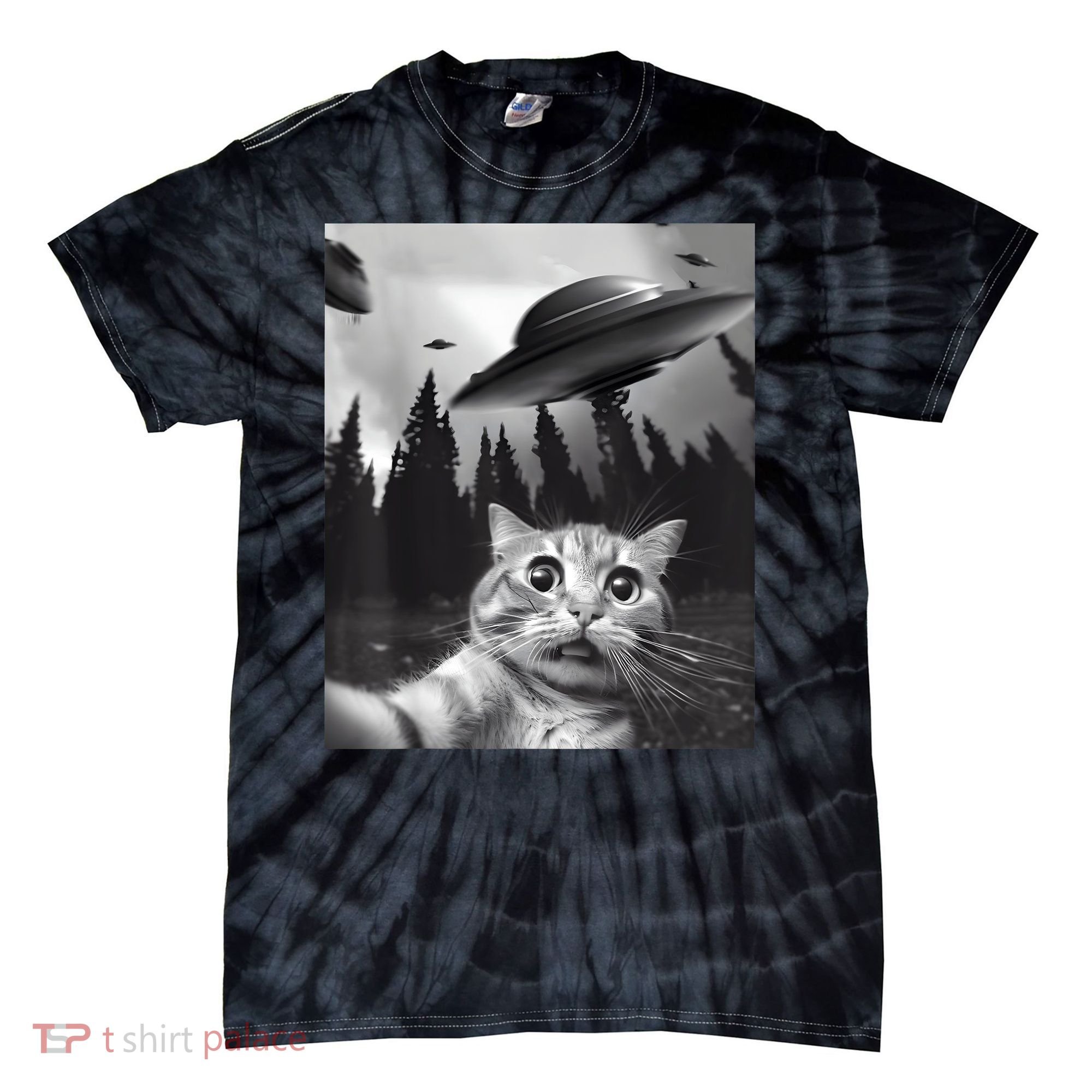 Alien UFO Funny Cat Selfie Tie-Dye T-Shirt