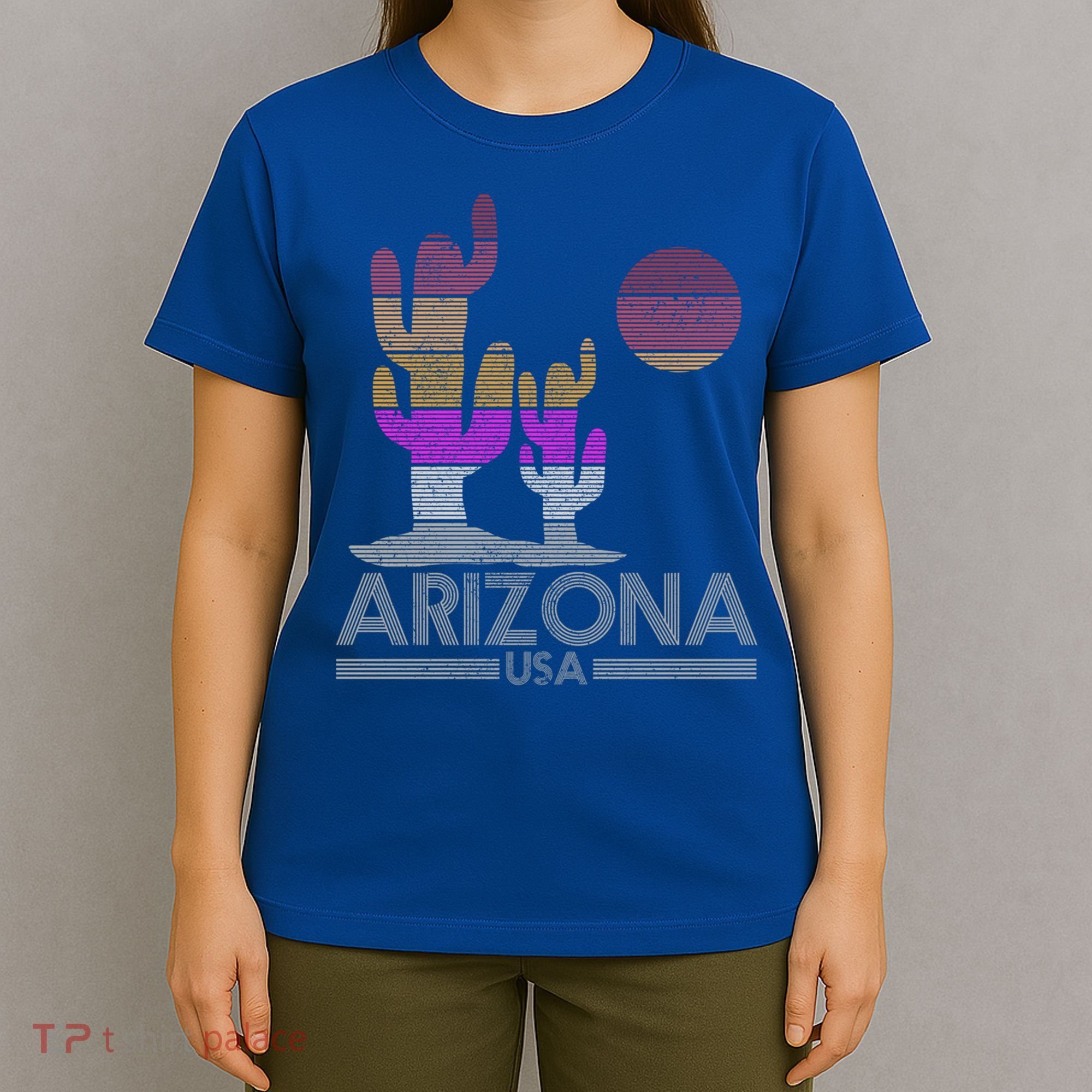 Arizona Usa Gift Vintage Retro Cactus Souvenir Gift Cool Gift T-Shirt