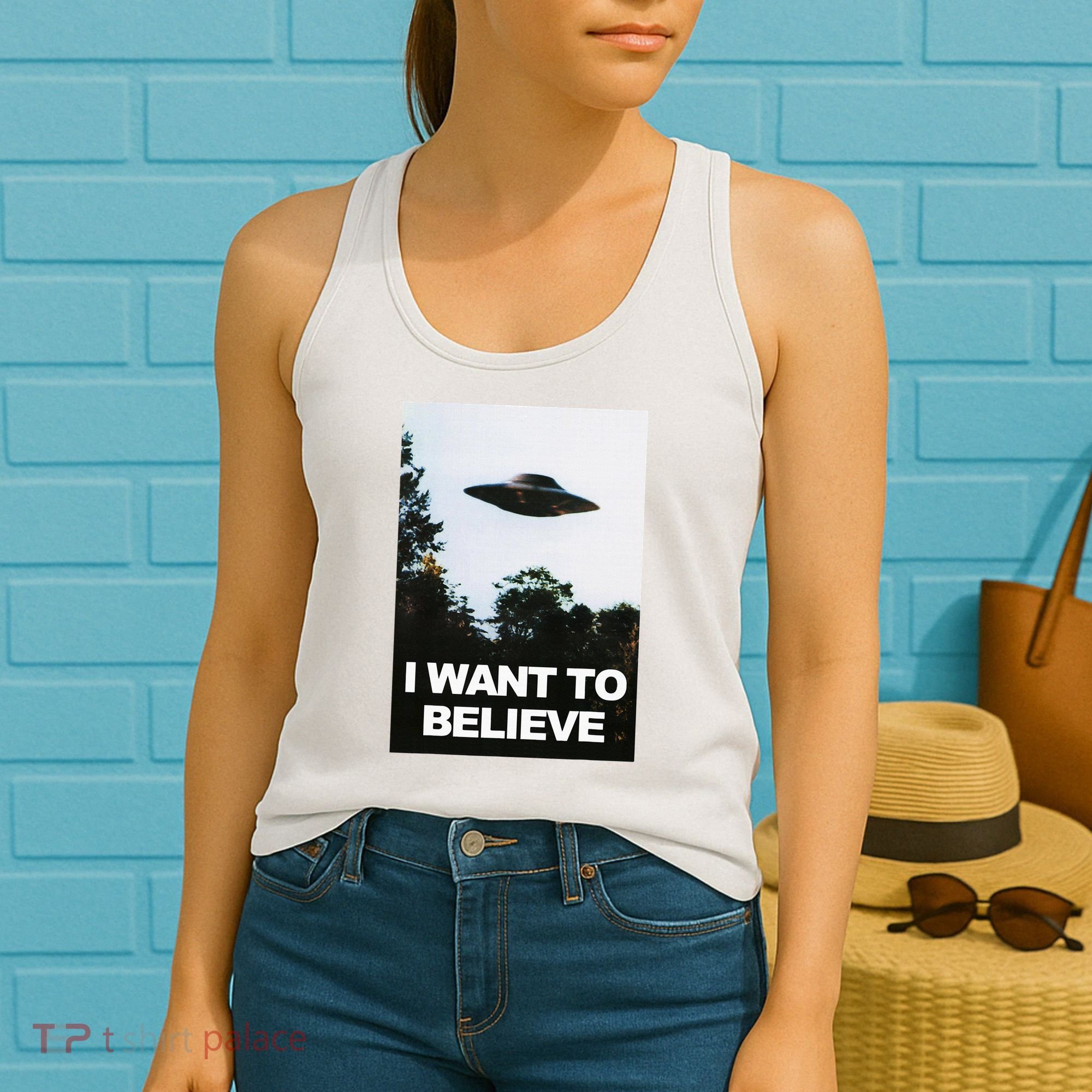 Alien Ufo Hunter I Want To Believe Women's Tank Top