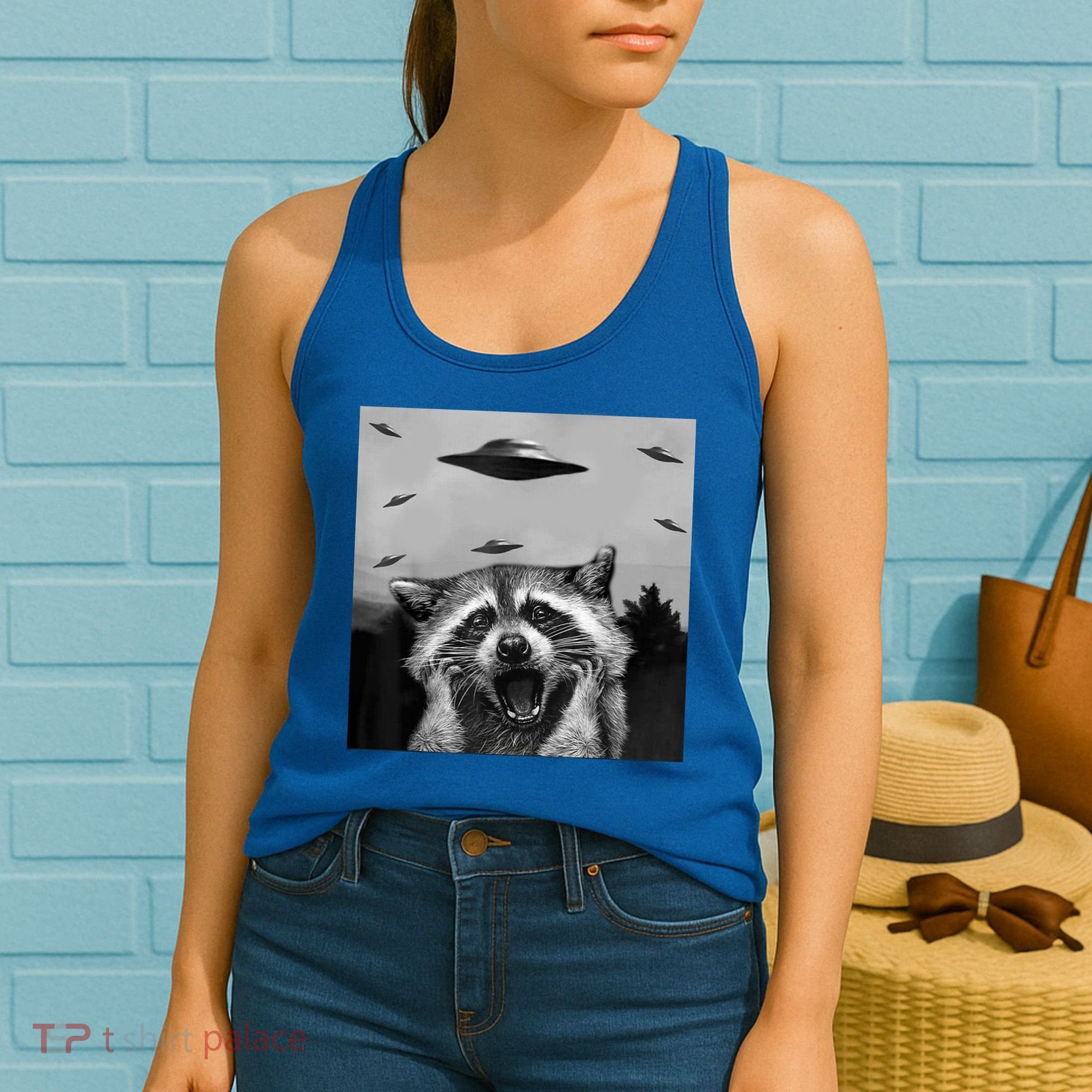 Alien Ufo Raccoon Women's Tank Top