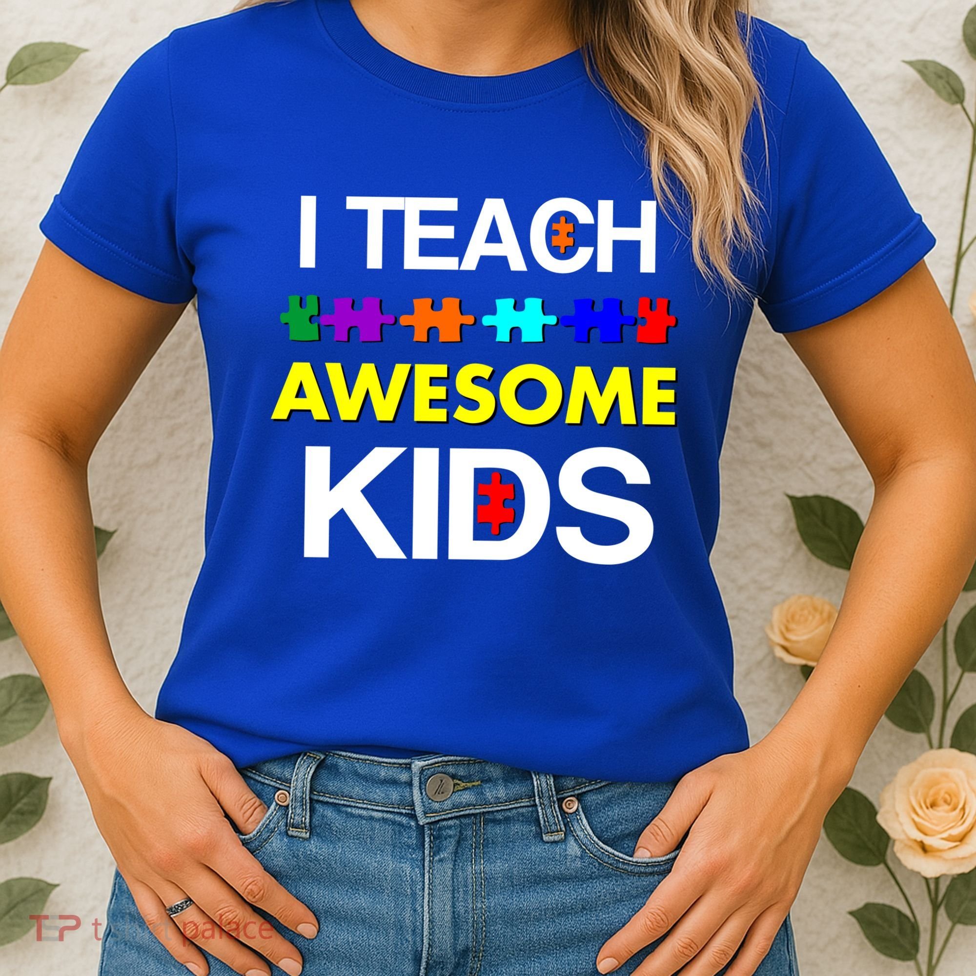 Autism Teacher I Teach Awesome Kids Women's T-Shirt