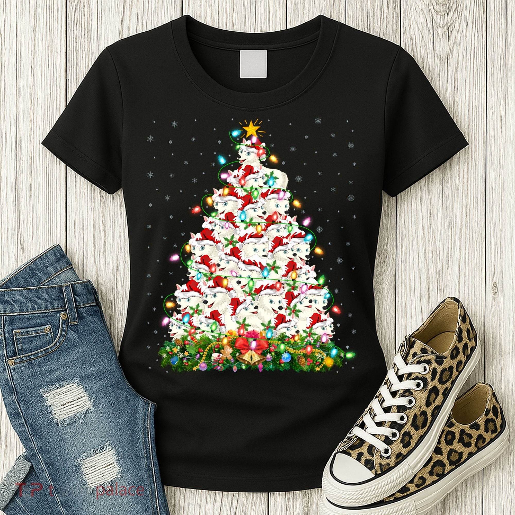 Arctic Wolf Lover Xmas Lights Arctic Wolf Christmas Tree Women's T-Shirt