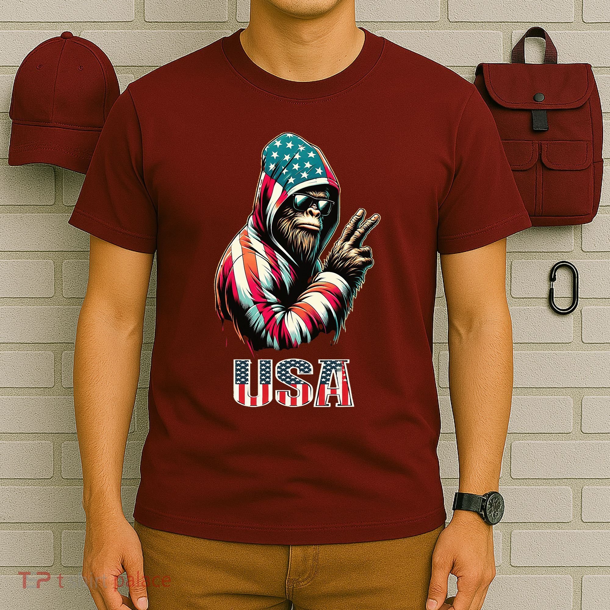 Bigfoot 4th Of July Usa Patriotic Sasquatch T-Shirt
