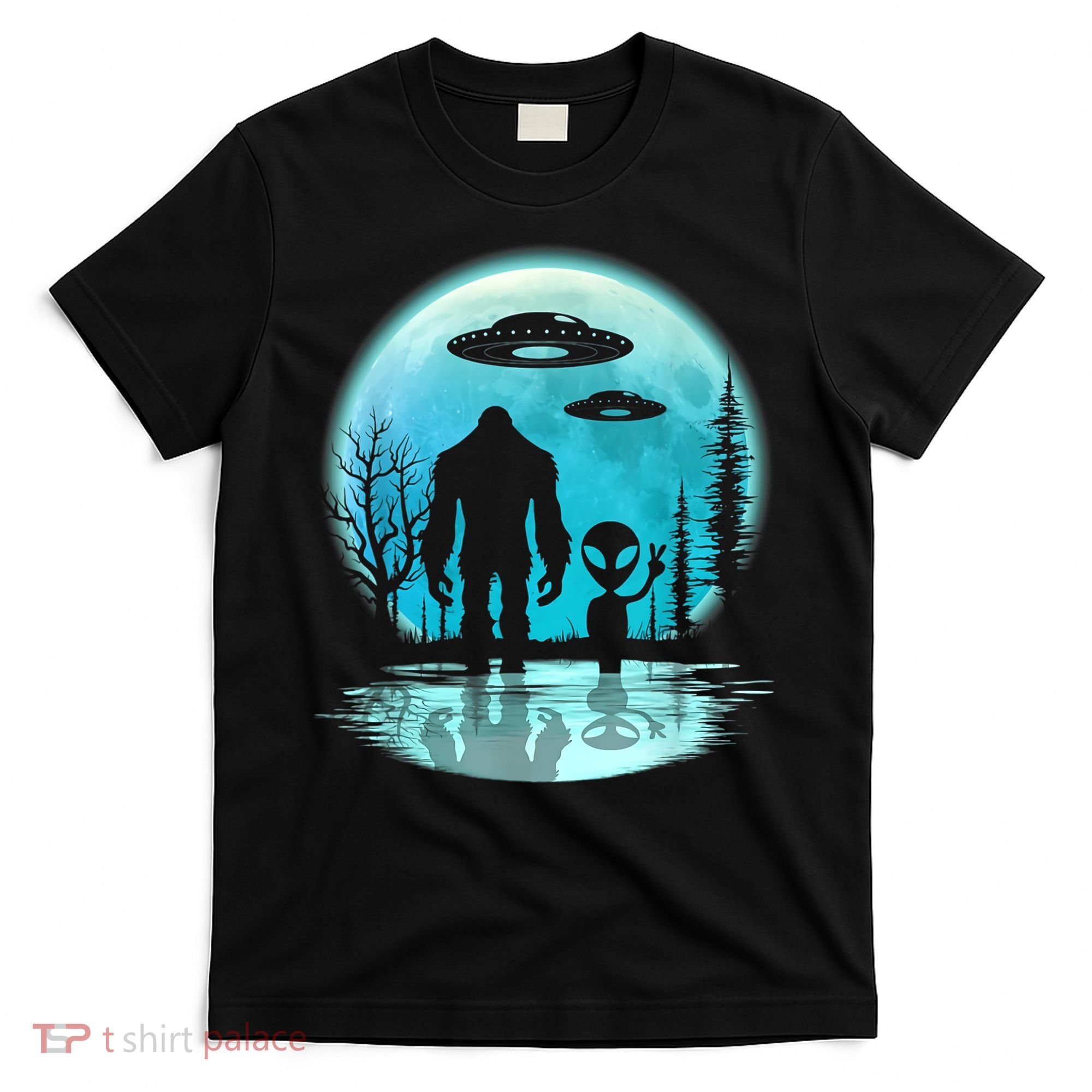 Bigfoot And Alien UFO T-Shirt