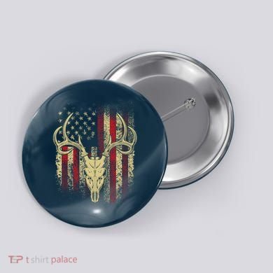 Bucks Antlers and Skull on an American Flag Deer Hunters Button
