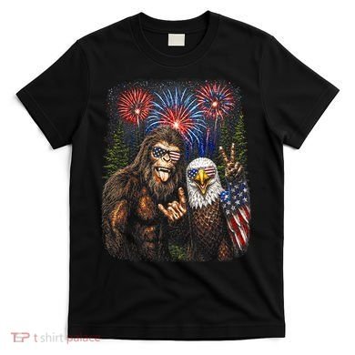 Bigfoot And Bald Eagle Fireworks Celebration T-Shirt