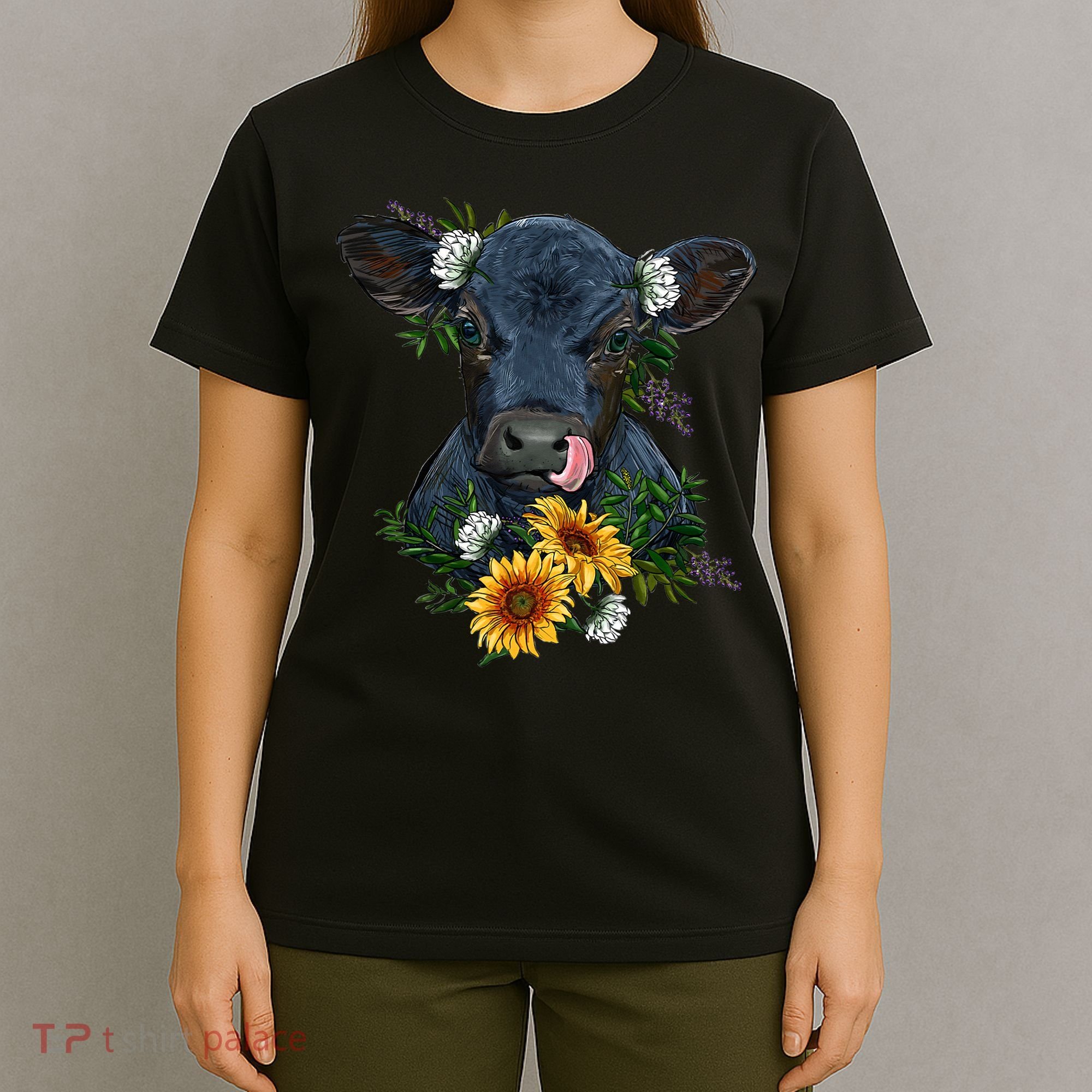 Black Angus Calf Cow Farm Animals Farmer Cow Farming T-Shirt