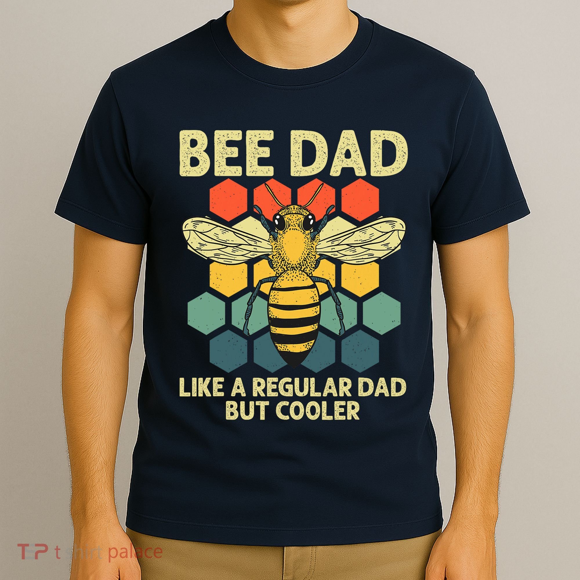 Bee Art Dad Honey Bee Keeper Bumblebee Beekeeper T-Shirt