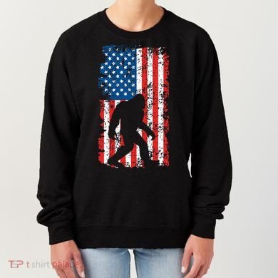 Bigfoot American Flag Sasquatch Women's Sweatshirt