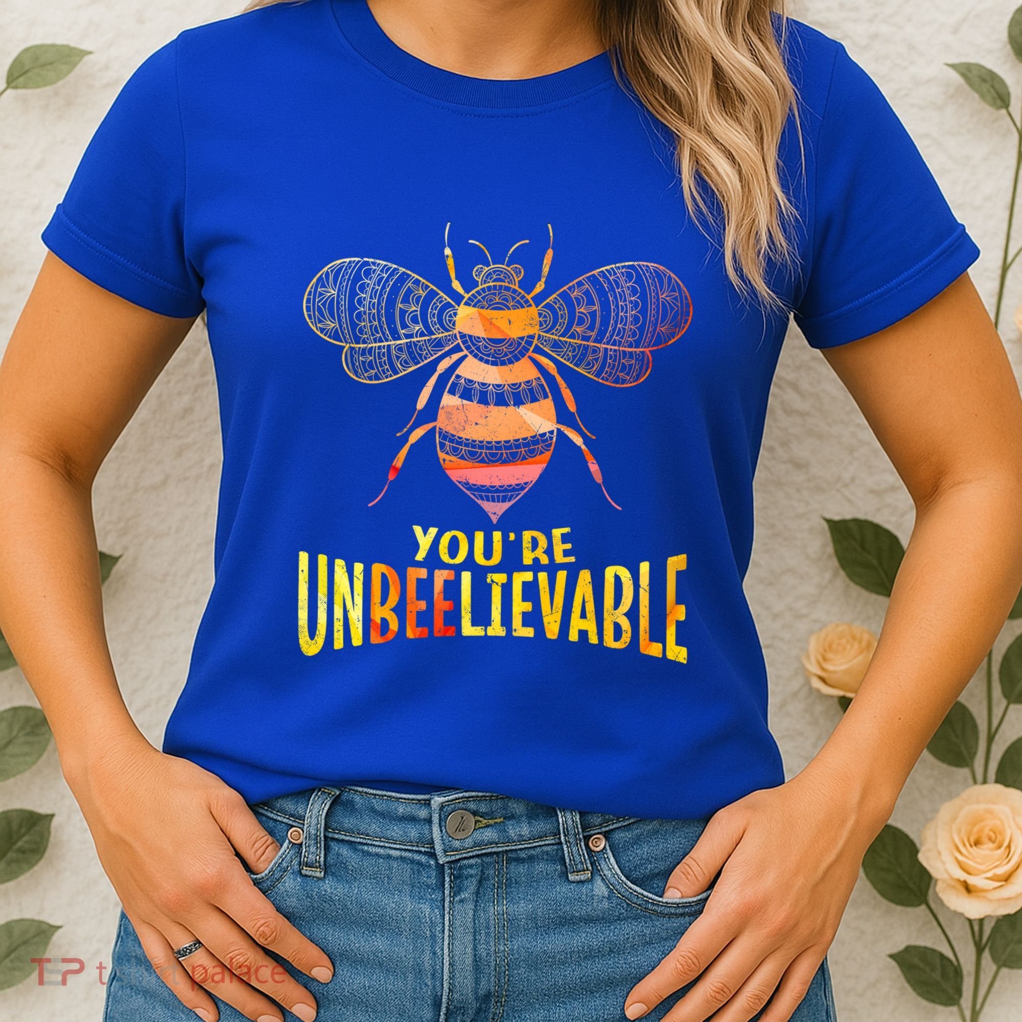 Bee Art Graphic Unbeelievable Bees Meaningful Gift Women's T-Shirt