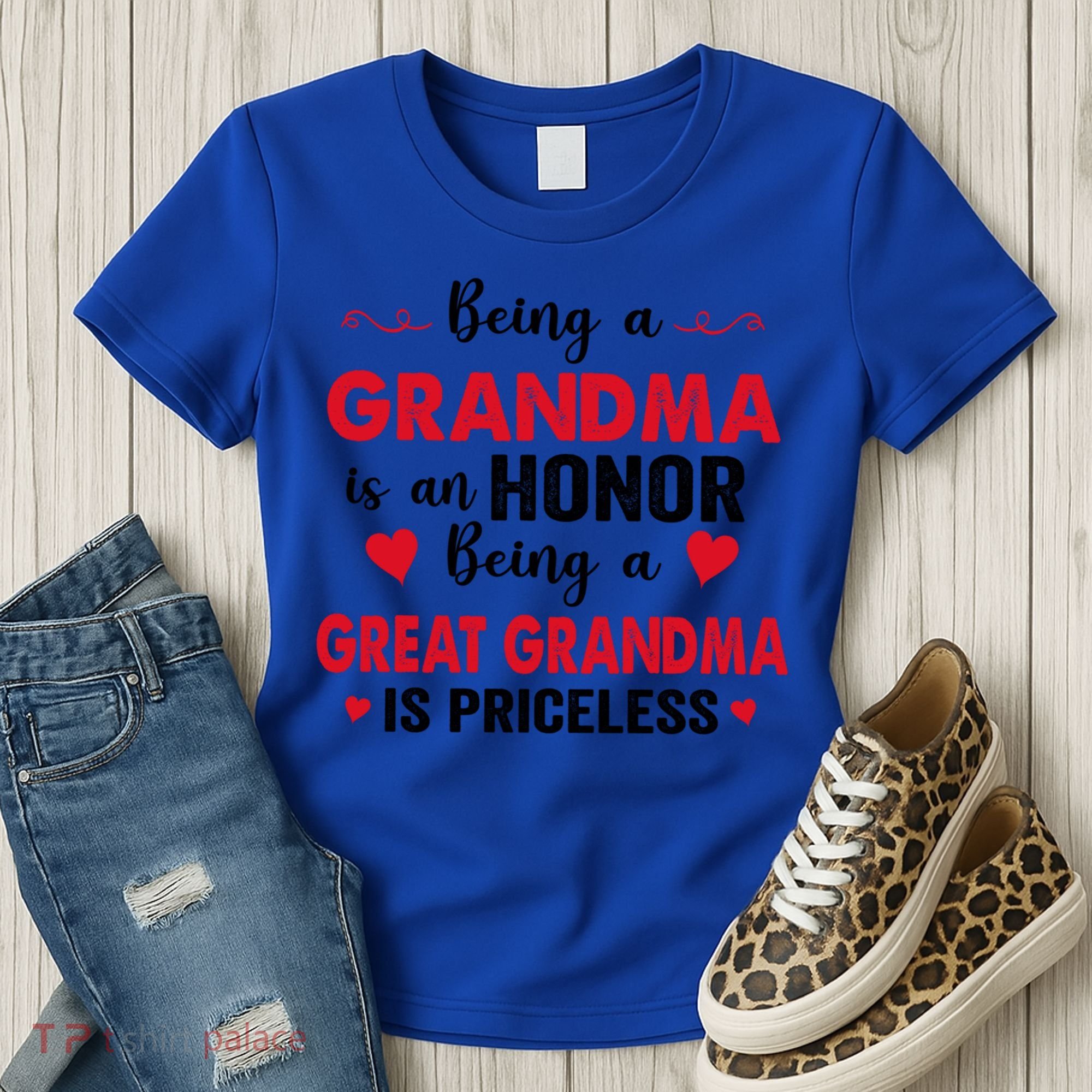 Being A Grandma Is An Honor Being Great Grandma Is Priceless Cool Gift Women's T-Shirt