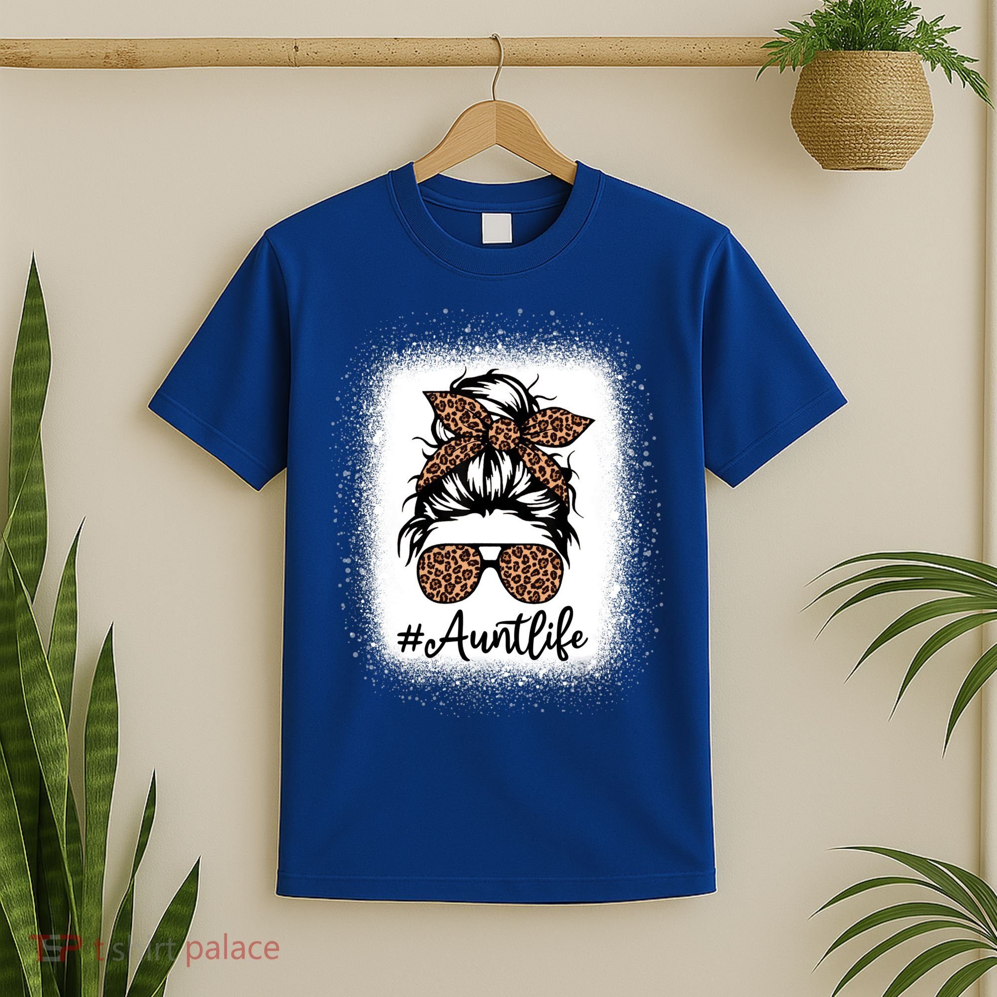 Best Aunt Life Messy Bun Leopard Bleached Auntie Mothers Day Great Gift T-Shirt