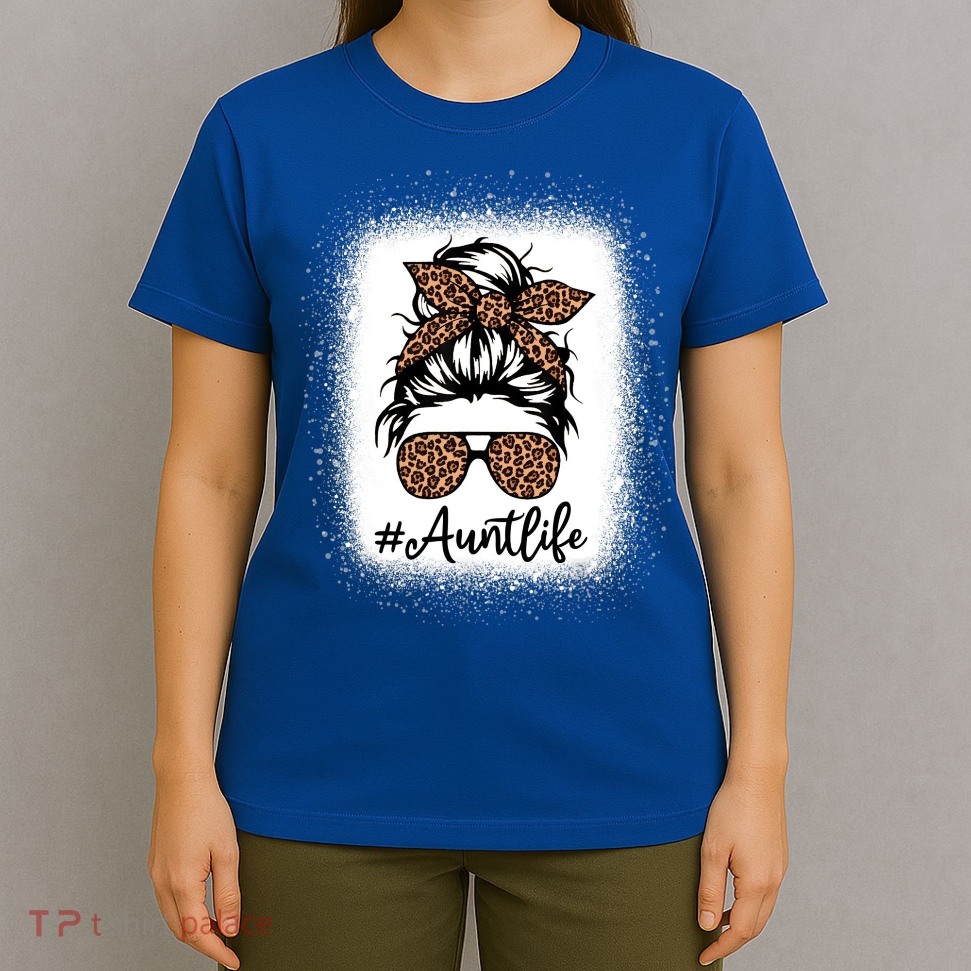 Best Aunt Life Messy Bun Leopard Bleached Auntie Mothers Day Great Gift T-Shirt